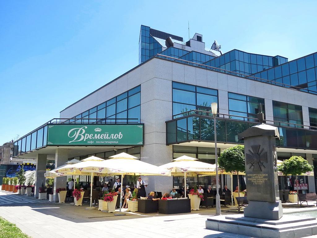 A Hoteli - Hotel Sloboda Σάμπατς Εξωτερικό φωτογραφία