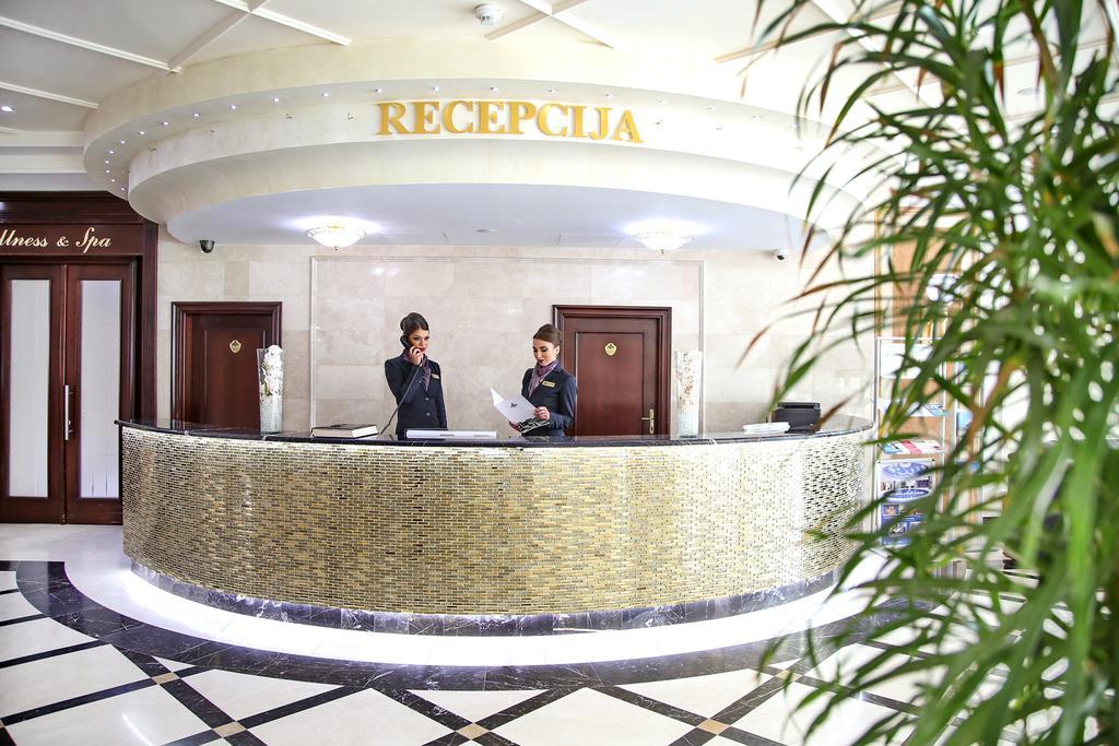 A Hoteli - Hotel Sloboda Σάμπατς Εξωτερικό φωτογραφία